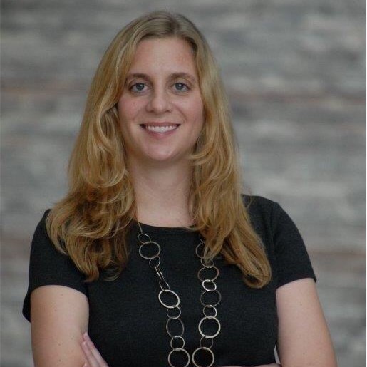 Headshot of Jennifer Curtiss