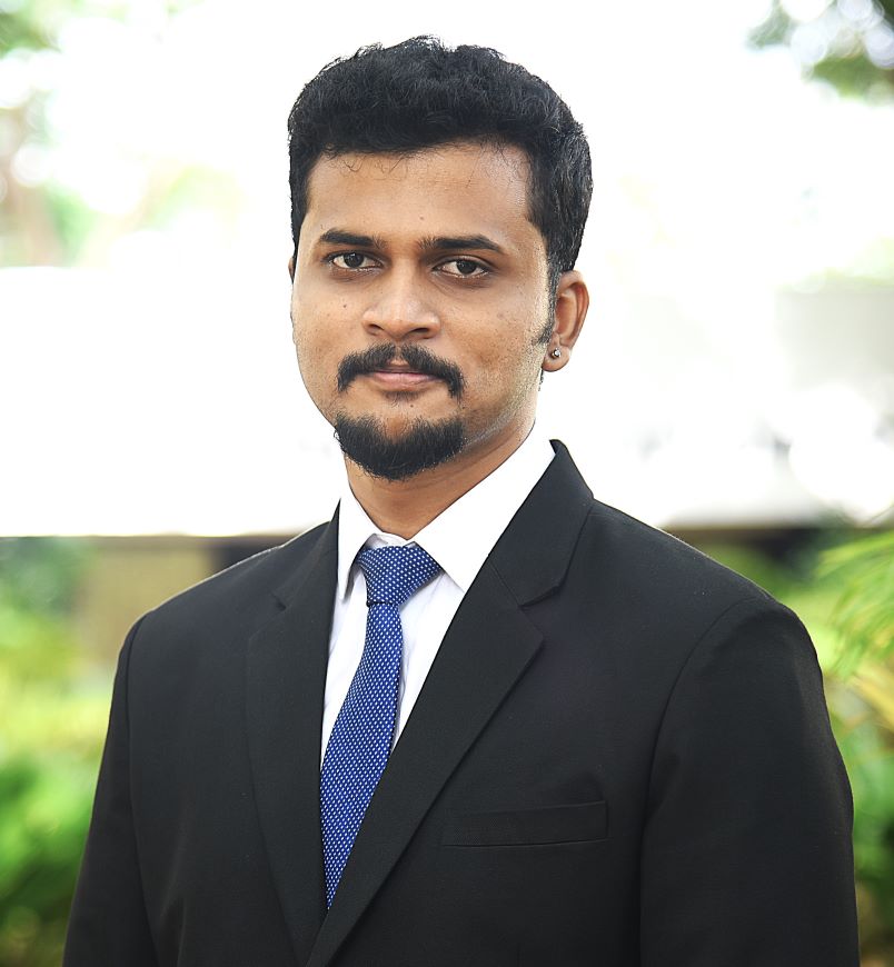 Headshot of Subamanirajan Saravanan 
