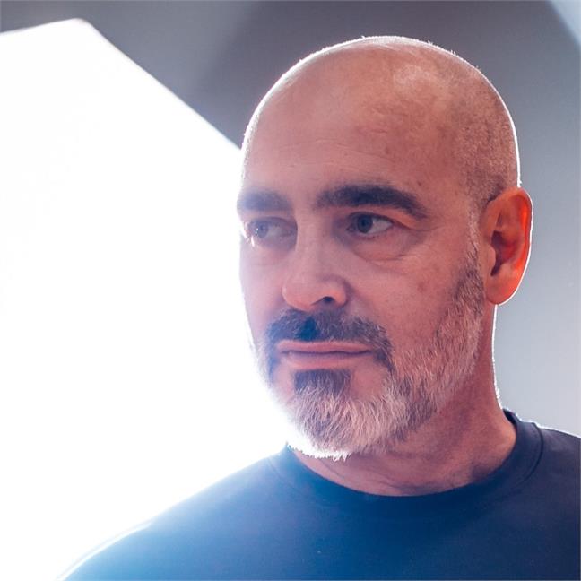 Headshot of Frederic Heinemann