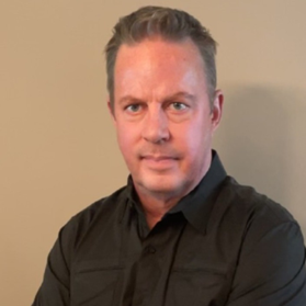 Headshot of Dan VanderHoek